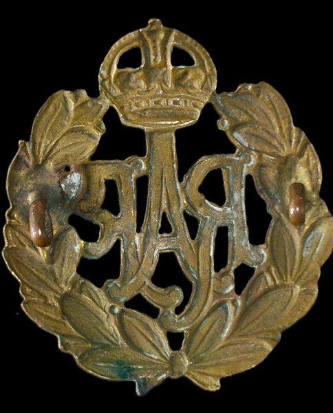 Cap Badge. RAF.