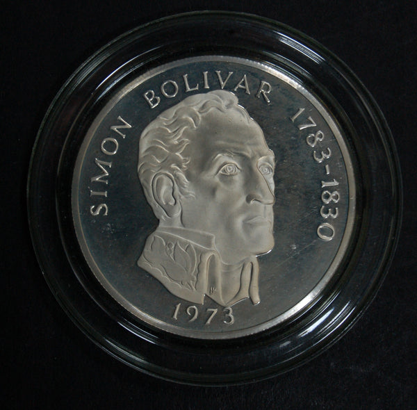 Panama. 20 Balboas. Large proof sterling silver coin. 129.59g. A selection.